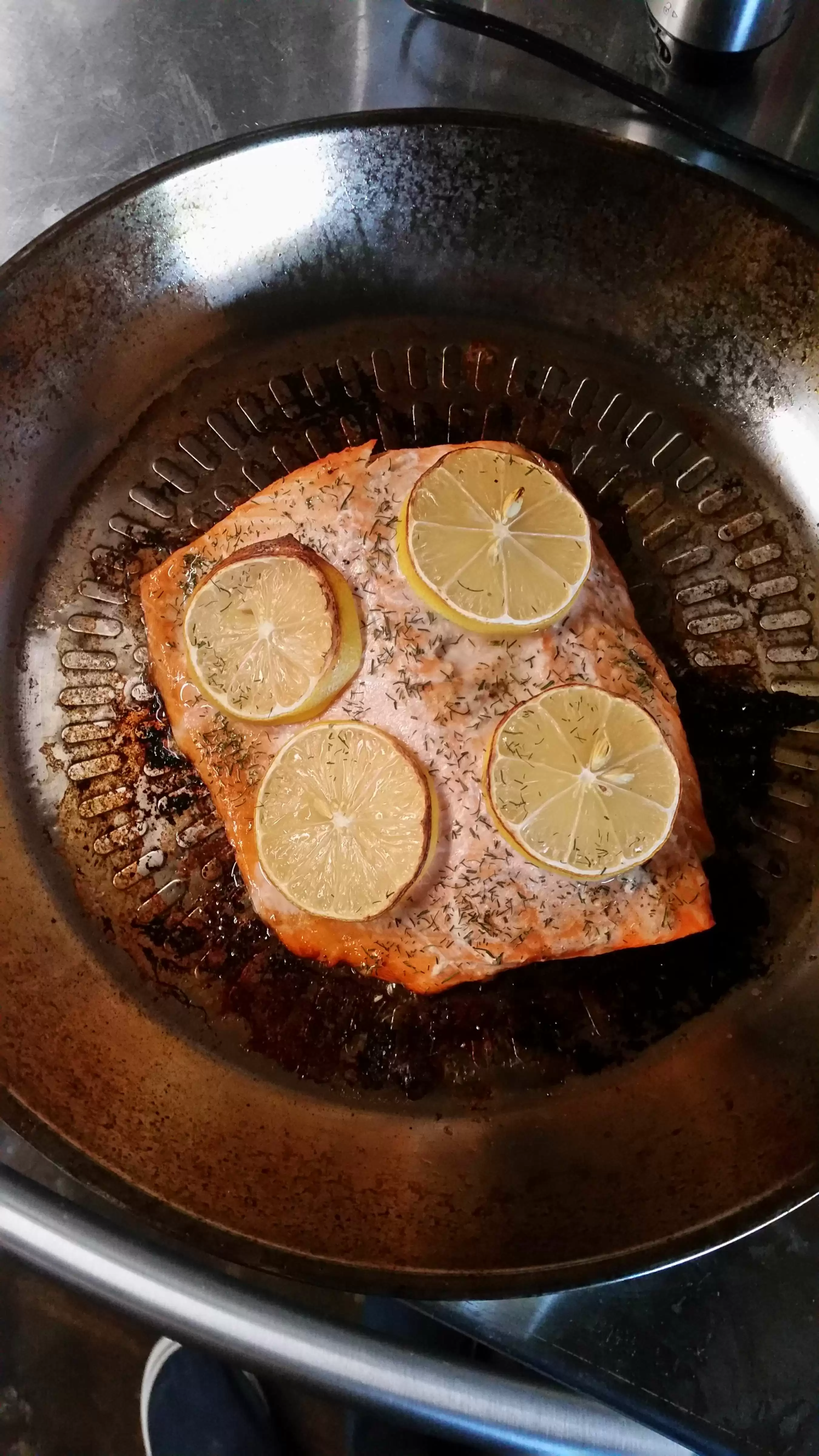 Simple Lemon Dill Salmon