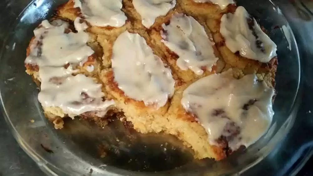 Flourless Paleo Cinnamon Rolls